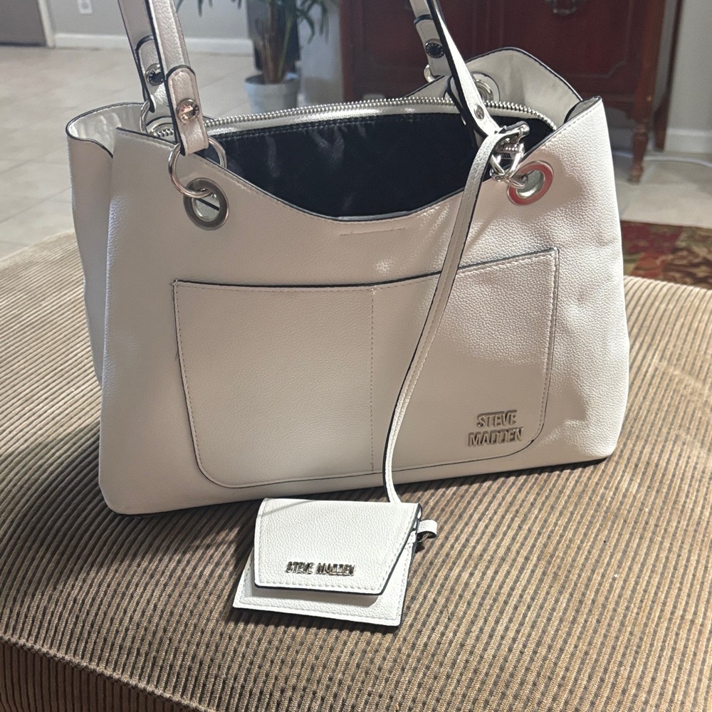 Steve Madden Cream Shoulder Bag with Pouch